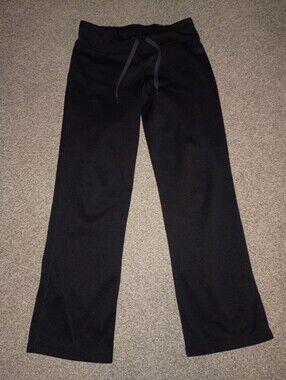 The North Face Women's Black jogger leggings with Logo Tag